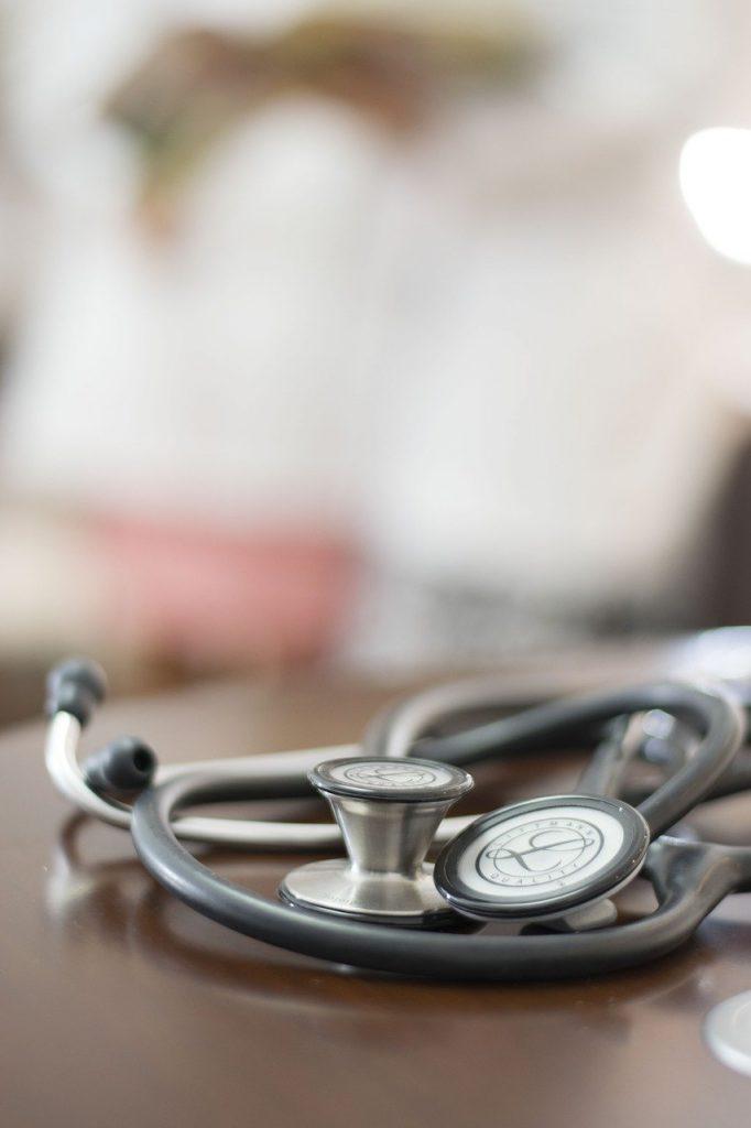 doctor, med, medicine-2568476.jpg